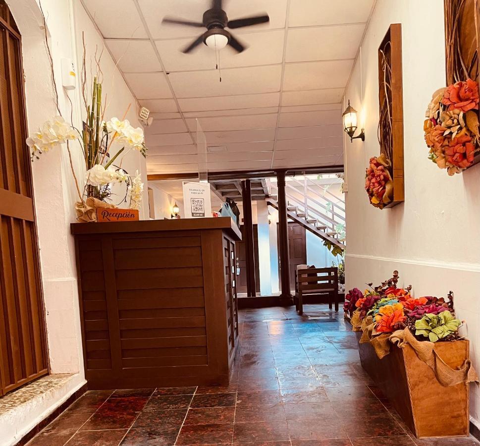Casa Hotel Santa Lucia Suchitoto Zewnętrze zdjęcie
